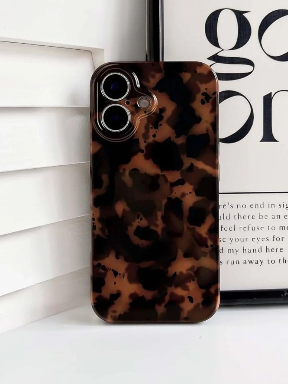 iPhone 16 Plus Case Cute Leopard Tortoise Amber - Black